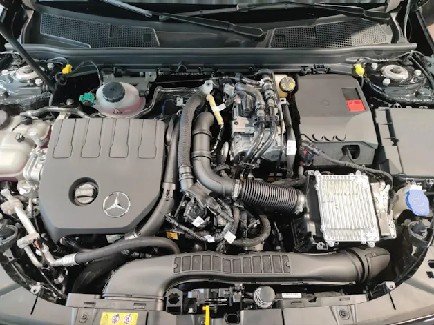 Mercedes-Benz A 250 e AMG Line EQ Star