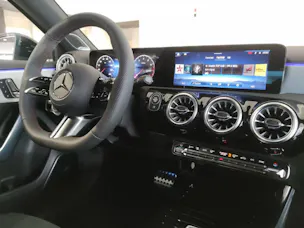 Mercedes-Benz A 250 AMG Line 4Matic