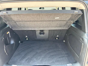 https://vehicle.imgix.net/4386020/2d3f7498-366d-405b-91b7-cbbba417295d.jpg