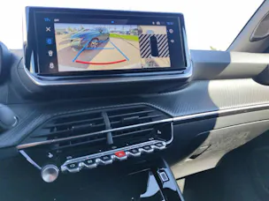 Peugeot 2008 1.2 Hybrid 145 Allure