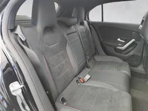MERCEDES-BENZ A 250 AMG Line 4Matic