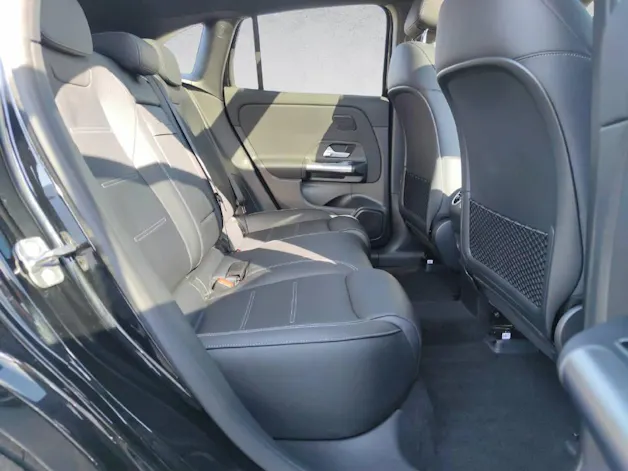 Mercedes-Benz EQA 350 AMG Line 4Matic Swiss Star