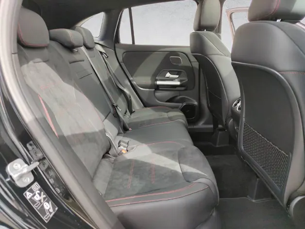 Mercedes-Benz GLA 220 d AMG Line 4Matic Swiss Star