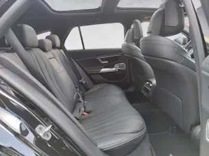 MERCEDES-BENZ E 300 de AMG Line 4Matic T-Modell