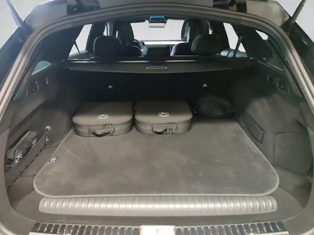 MERCEDES-BENZ E 300 de AMG Line 4Matic T-Modell