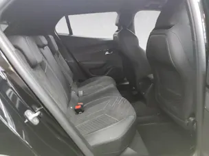 Peugeot 2008 1.2 Hybrid 145 GT