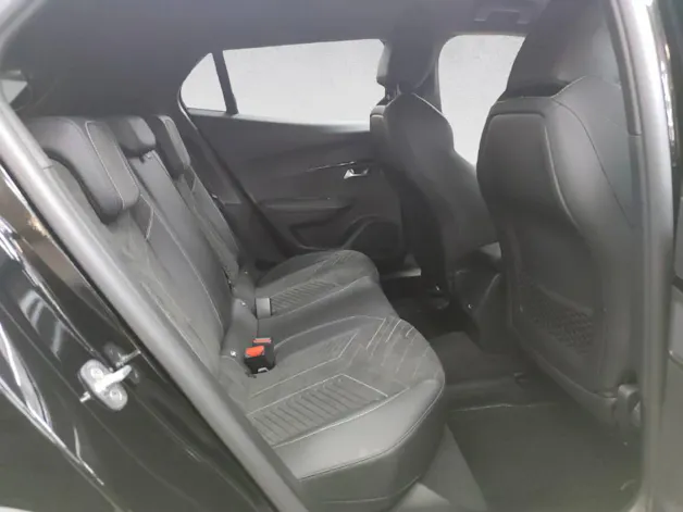 Peugeot 2008 1.2 Hybrid 145 GT