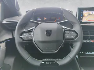 Peugeot 2008 1.2 Hybrid 145 GT
