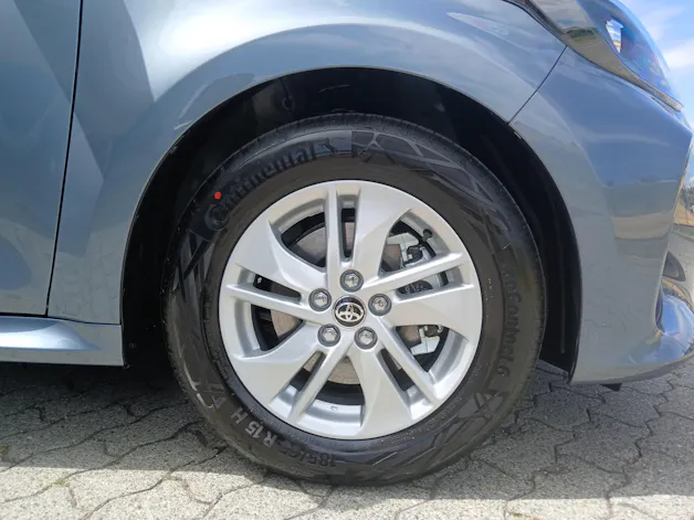 Toyota Yaris 1.5 VVT-i HSD Comfort