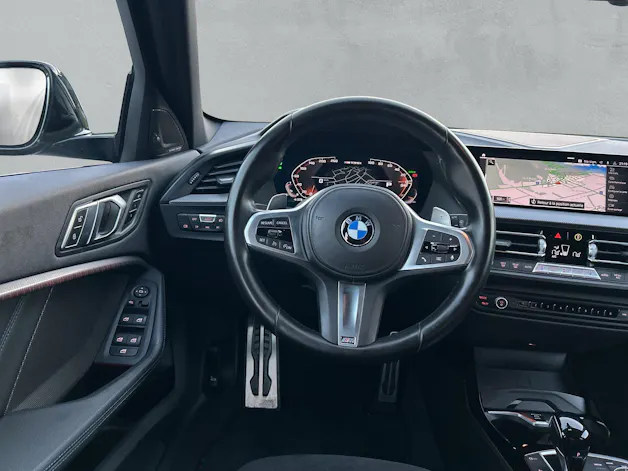 BMW M135i xDrive (CH)