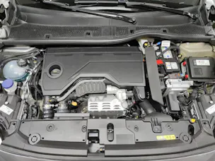 Peugeot 208 1.2 Hybrid 145 GT