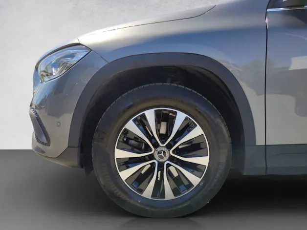 Mercedes-Benz GLA 200 Style 4Matic