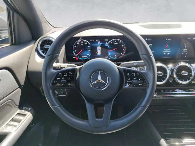 Mercedes-Benz GLA 200 Style 4Matic