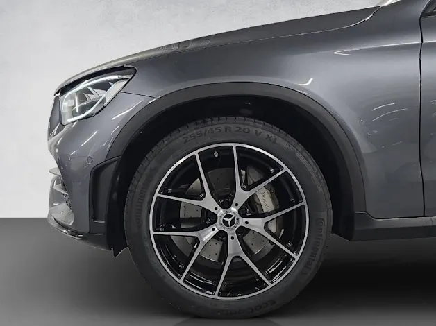 Mercedes-Benz GLC 220 d AMG Line 4Matic