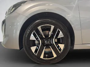 Peugeot 208 1.2 Hybrid Allure