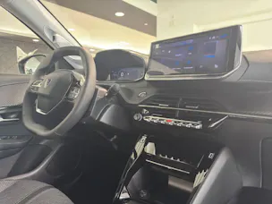 Peugeot 208 1.2 Hybrid Allure