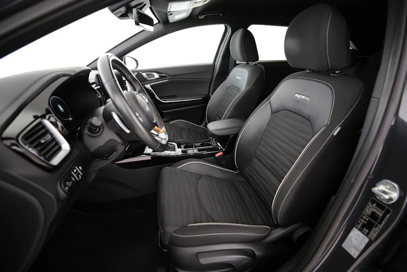 image du véhicule KIA CEED