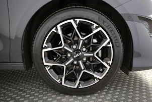 image du véhicule KIA Ceed SW 1.5 T-GDi MHEV GT-Line