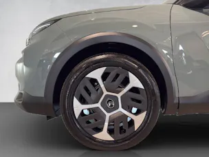 Citroën C4 1.2 Hybrid Plus