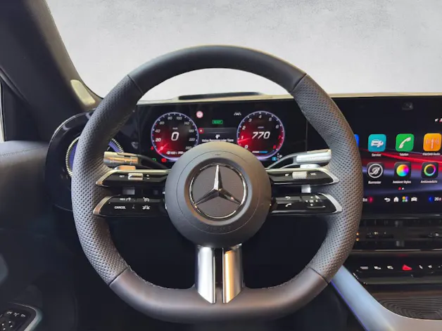 Mercedes-Benz CLA 220 4Matic Shooting Brake
