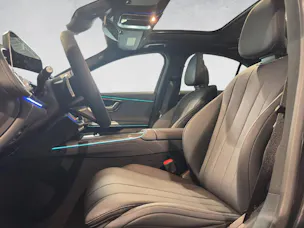 Mercedes-Benz E 220 d AMG Line Matic