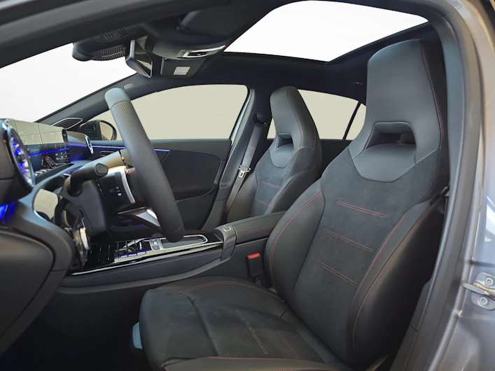 image du véhicule MERCEDES-BENZ A 220