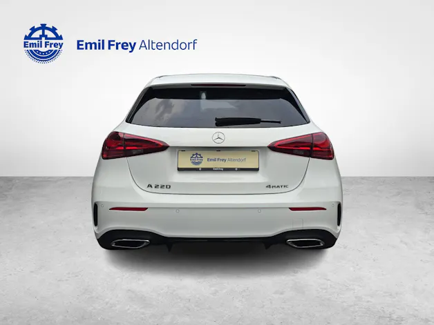 MERCEDES-BENZ A 220 4MATIC AMG Line