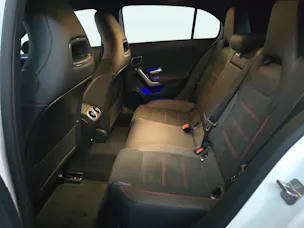 MERCEDES-BENZ A 220 4MATIC AMG Line