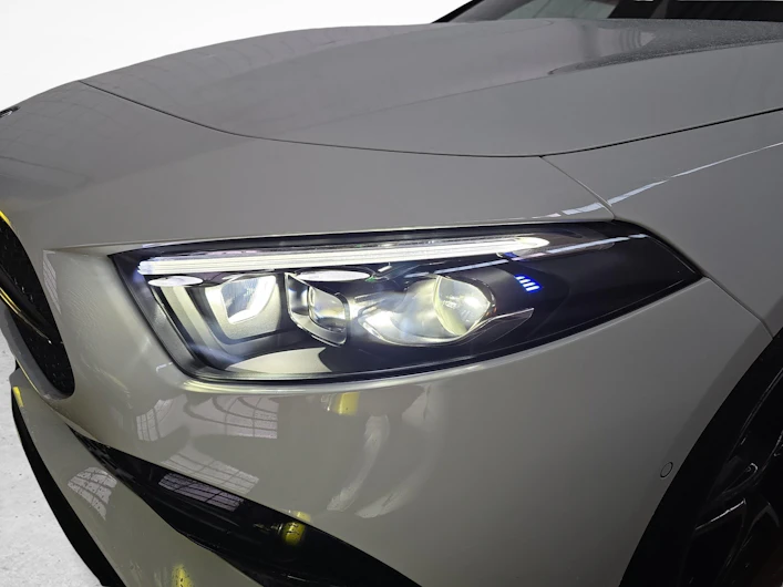 image du véhicule MERCEDES-BENZ A 220