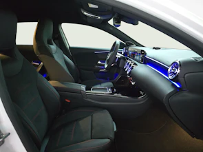 image du véhicule MERCEDES-BENZ A 220 4MATIC AMG Line