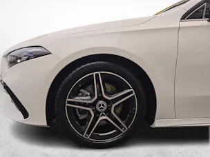 MERCEDES-BENZ A 220 4MATIC AMG Line
