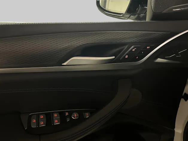 BMW X4 M40d