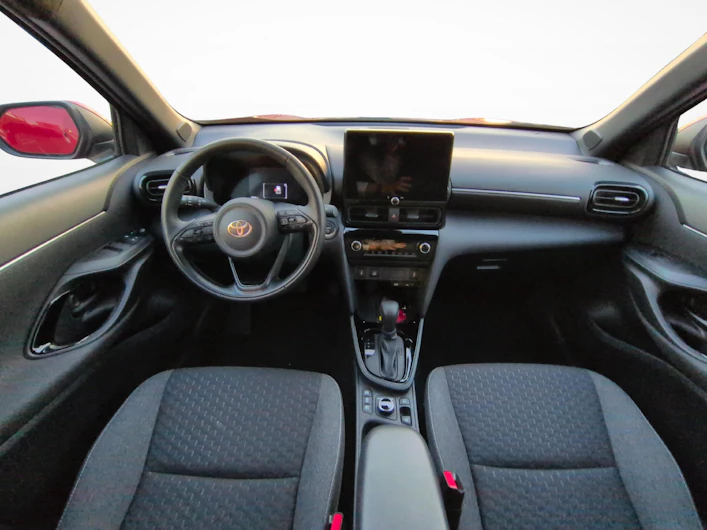Fahrzeugbild TOYOTA YARIS CROSS
