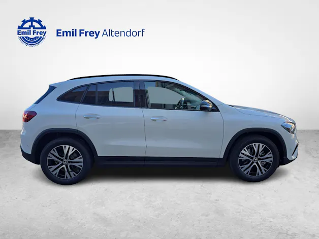 MERCEDES-BENZ GLA 250 4MATIC Swiss Star Progressive