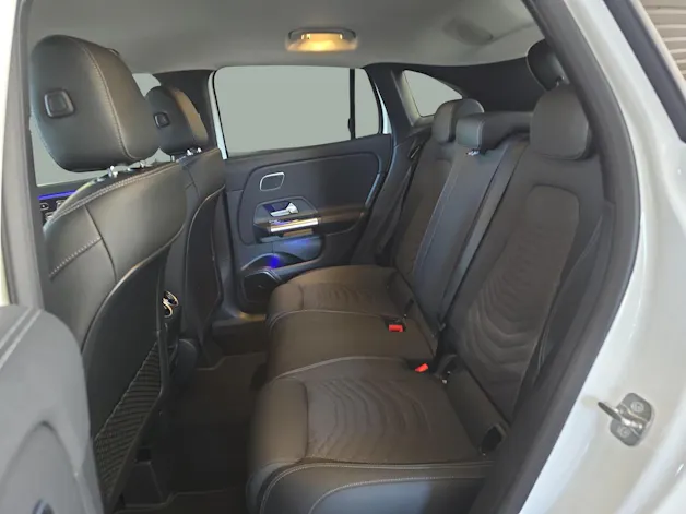 MERCEDES-BENZ GLA 250 4MATIC Swiss Star Progressive