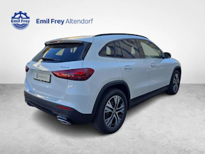 https://vehicle.imgix.net/4386193/caf20287-7238-4051-832e-9b9f5076775d.jpg