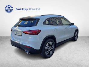 image du véhicule MERCEDES-BENZ GLA 250 4MATIC Swiss Star Progressive