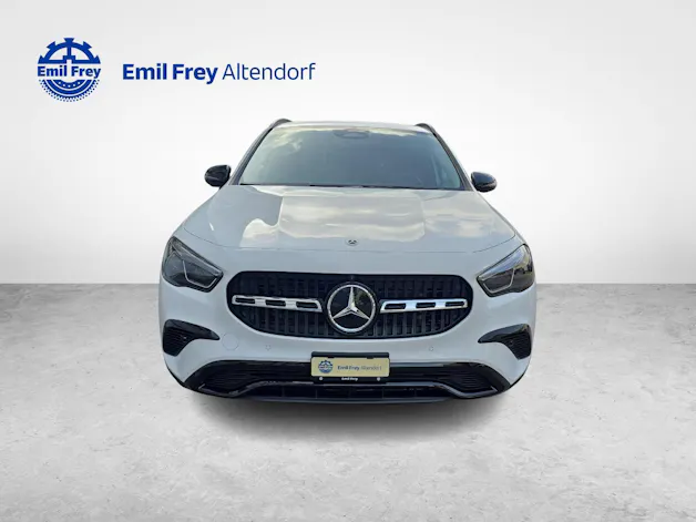 MERCEDES-BENZ GLA 250 4MATIC Swiss Star AMG Line