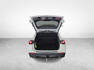 MERCEDES-BENZ GLA 250 4MATIC Swiss Star AMG Line