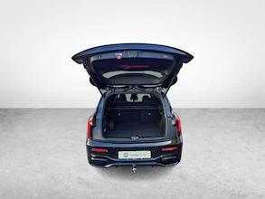 https://vehicle.imgix.net/4386200/0db8115d-9281-4a76-b01d-028fcef8d9a1.jpg