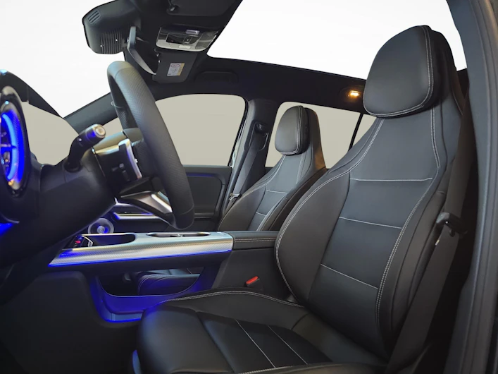 Fahrzeugbild MERCEDES-BENZ GLB 200