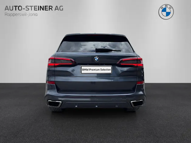 BMW X5 M50i xDrive