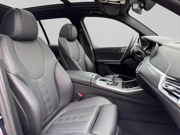 BMW X5 M50i xDrive
