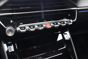 Peugeot 2008 1.2 Hybrid 145 GT Exclusive
