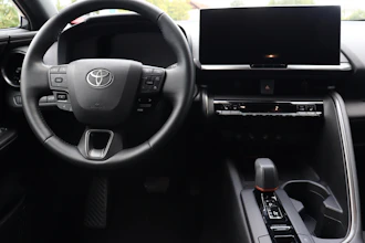 https://vehicle.imgix.net/4386235/a7fd1321-b7ae-4525-ab30-19189c31fbe7.JPG
