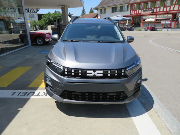 Dacia Jogger 1.8 Hybrid Journey 7P