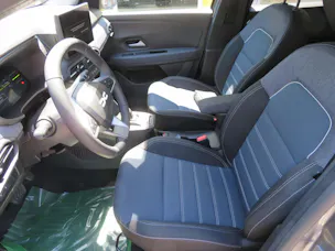 Dacia Jogger 1.8 Hybrid Journey 7P
