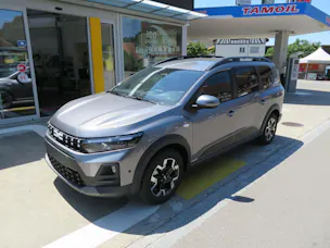 Dacia Jogger 1.8 Hybrid Journey 7P