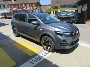 Dacia Jogger 1.8 Hybrid Journey 7P