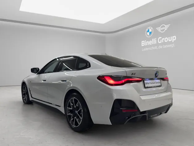 BMW i4 M50
